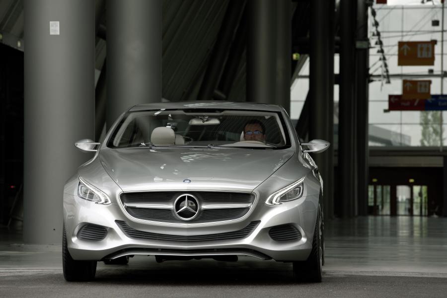  Mercedes-Benz F800 Style Research Vehicle 2010 года  (фото 117 из 193)